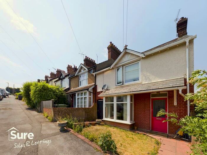 1 Bedroom Maisonette To Rent In High Ridge Road, Hemel Hempstead, Hertfordshire, HP3