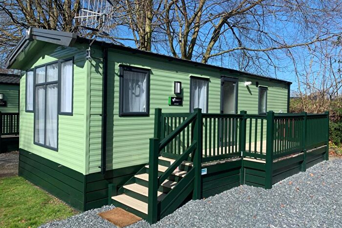 2 Bedroom Mobile Home For Sale In Fallbarrow Holiday Park, Rayrigg Road, Windermere, LA23