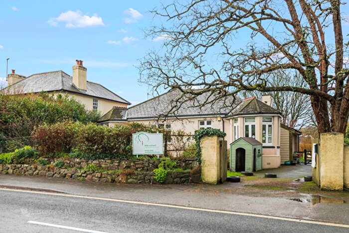 3 Bedroom Detached House For Sale In Exeter Road, South Brent, TQ10