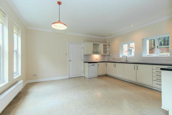 5 Bedroom Detached House To Rent In Norham Gardens, Oxford, OX2