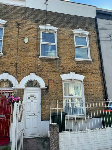 3 Bedroom Terraced House To Rent In Dames Road, London, E7