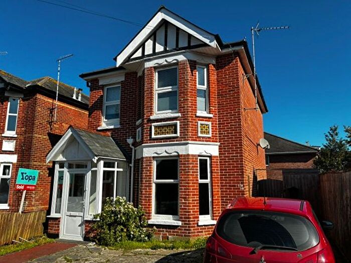 1 Bedroom Flat To Rent In Kings Road, Bournemouth, BH3