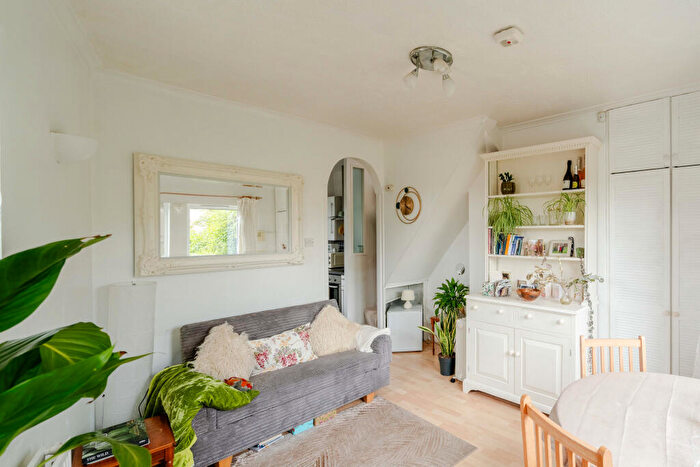 1 Bedroom End Of Terrace House For Sale In Eldon Terrace, Windmill Hill, BS3