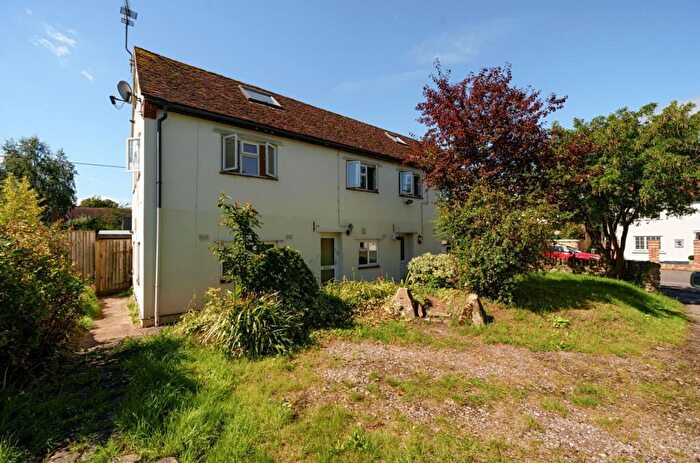 2 Bedroom Property To Rent In High Street, Sutton Courtenay, OX14