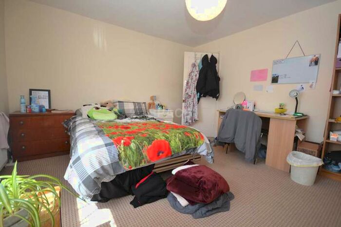 4 Bedroom Terraced House To Rent In Hatherley Road, Reading, Berkshire, RG1