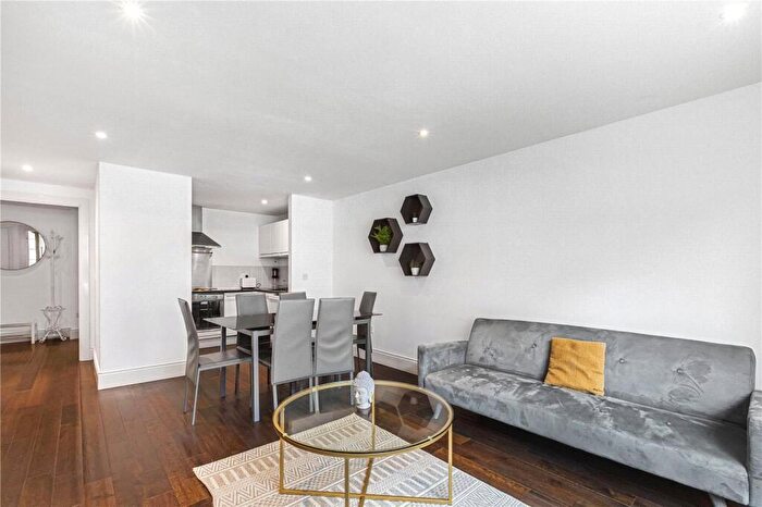 2 Bedroom Apartment To Rent In St Clements House, Leyden Street, E1