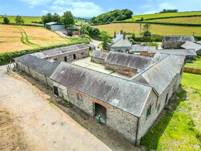 4 Bedroom Barn Conversion For Sale In Brayford Nr South Molton, EX36