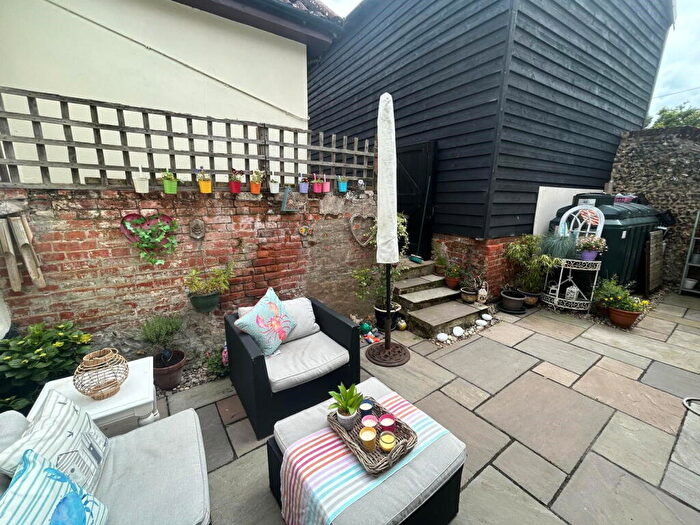 3 Bedroom Cottage For Sale In The Street, Hepworth, IP22