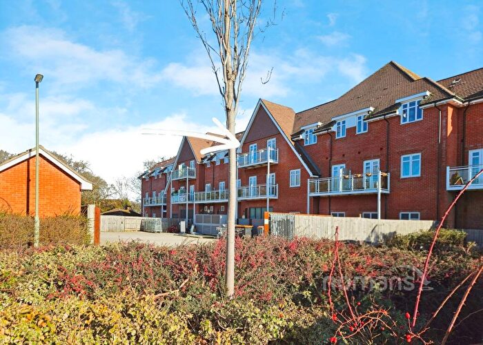 1 Bedroom Apartment For Sale In West Wing, Bramall Place, Jubilee Drive, Church Crookham, GU52