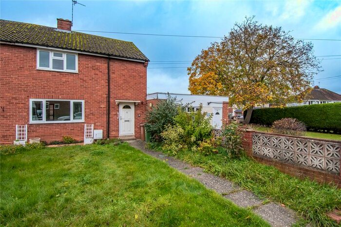 3 Bedroom Detached House For Sale In De Wyche Road, Wychbold, Droitwich, Worcestershire, WR9