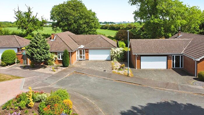 3 Bedroom Detached Bungalow For Sale In Walton Close, Kirby Muxloe, LE9
