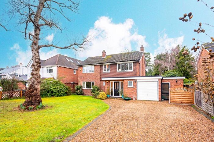 4 Bedroom Detached House For Sale In Dartnell Park Road, West Byfleet, KT14