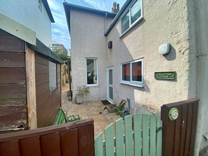 2 Bedroom Semi-detached House For Sale In Albert Street, Ventnor, PO38