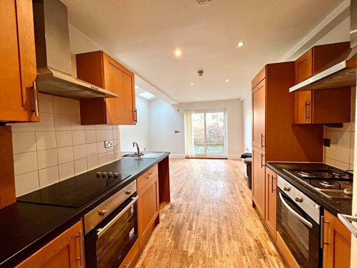 6 Bedroom Terraced House To Rent In Sandringham Road, London, NW2