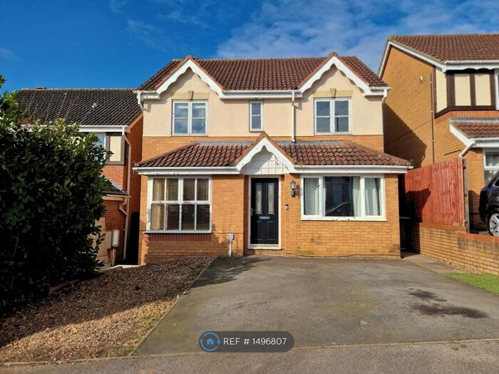 4 Bedroom End Of Terrace House To Rent In Wyckley Close, Irthlingborough, NN9
