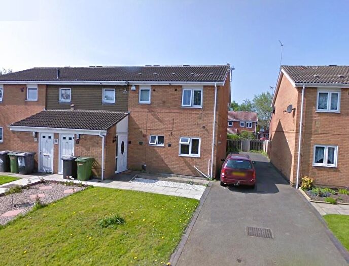2 Bedroom Flat To Rent In Treynham Close, Wolverhampton, WV1
