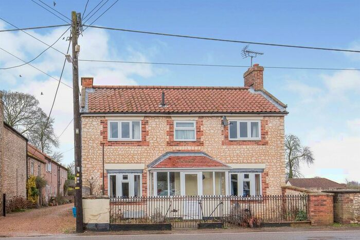 4 Bedroom Detached House To Rent In High Street, Methwold, Thetford, IP26
