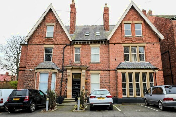 2 Bedroom Apartment To Rent In Thornhill Park, Sunderland, Tyne And Wear, SR2