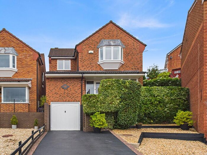 4 Bedroom Detached House For Sale In Poplar Close, Carlton, Nottingham, NG4