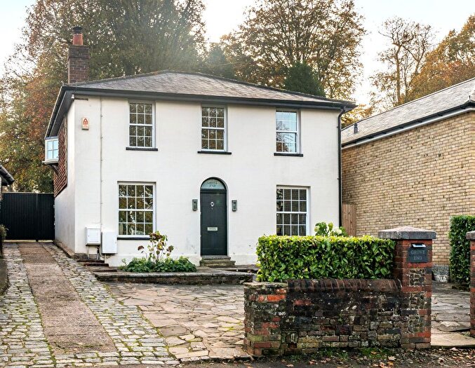 4 Bedroom Detached House For Sale In Harrow Road, Knockholt, TN14