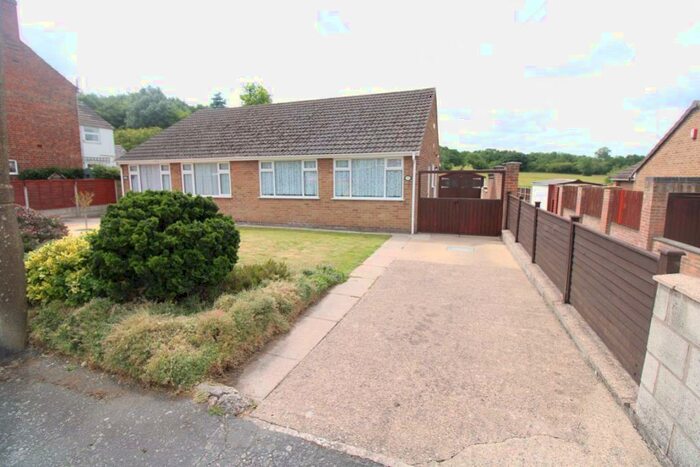 2 Bedroom Bungalow To Rent In Station Street, Swadlincote, DE11