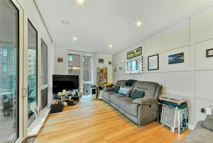 2 Bedroom Flat To Rent In Hamme Building, Shackleton Way, London, E16