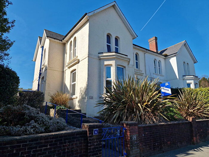 2 Bedroom Flat For Sale In Rolle Road, Exmouth, EX8