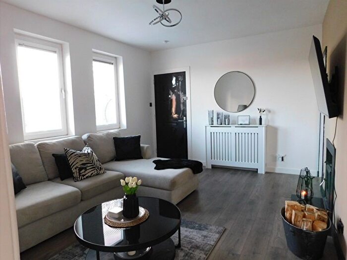 2 Bedroom Flat To Rent In , Findlay Avenue, Edinburgh, EH7