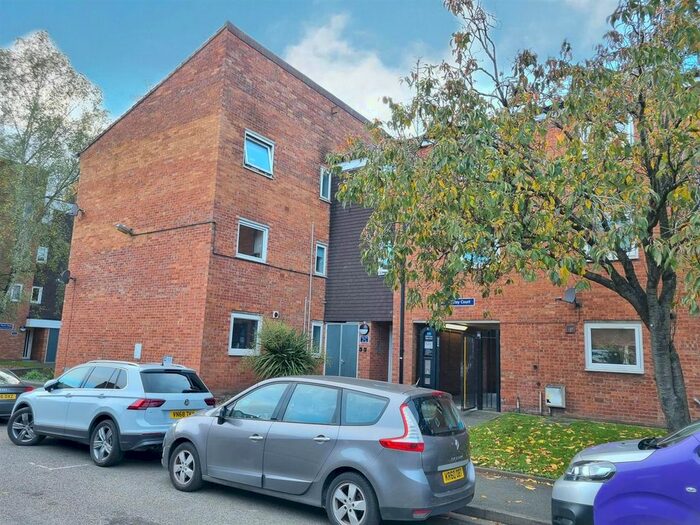 2 Bedroom Flat To Rent In Vesta Tilley Court, Worcester WR1
