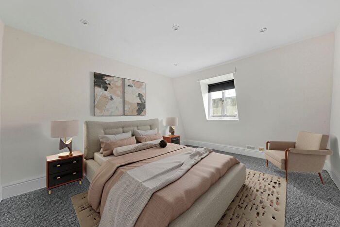 2 Bedroom Flat To Rent In London, W2