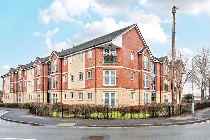 2 Bedroom Apartment For Sale In Park Street, Kidderminster, Worcestershire, DY11