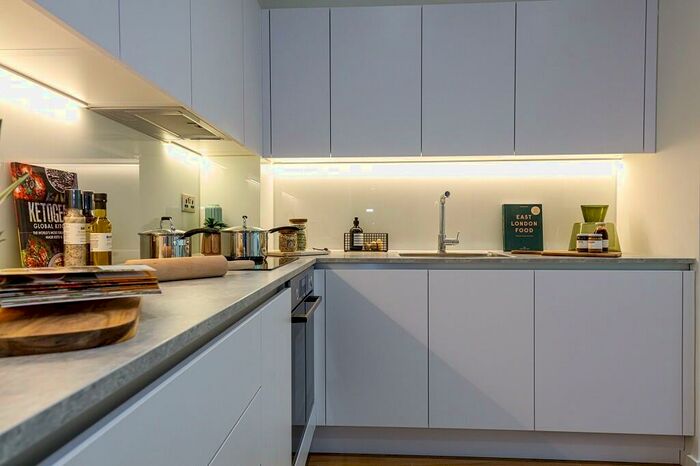 1 Bedroom Apartment To Rent In Mighell Street, BN2