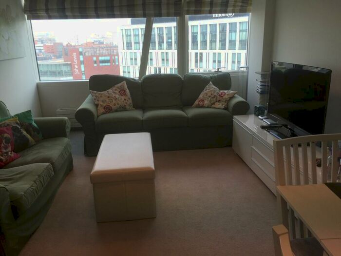 2 Bedroom Flat To Rent In One Park West, Strand Street, L1