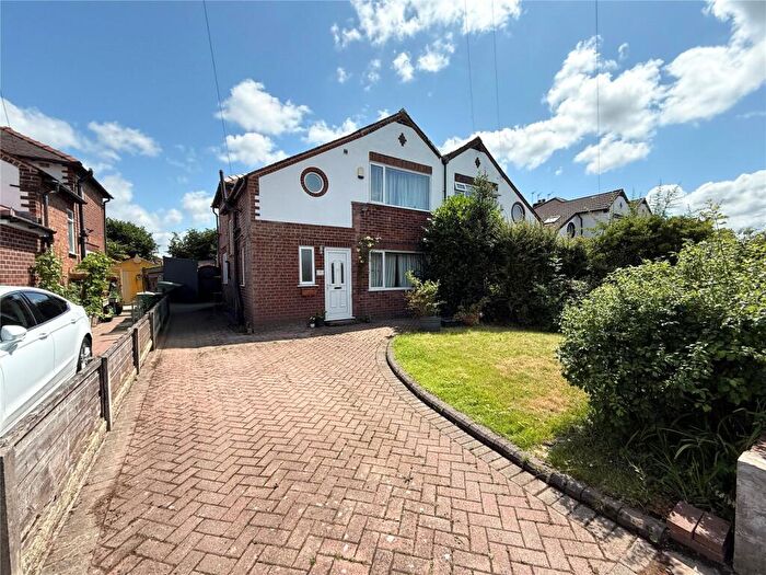 3 Bedroom Semi-Detached House For Sale In Westmorland Road, Didsbury, M20