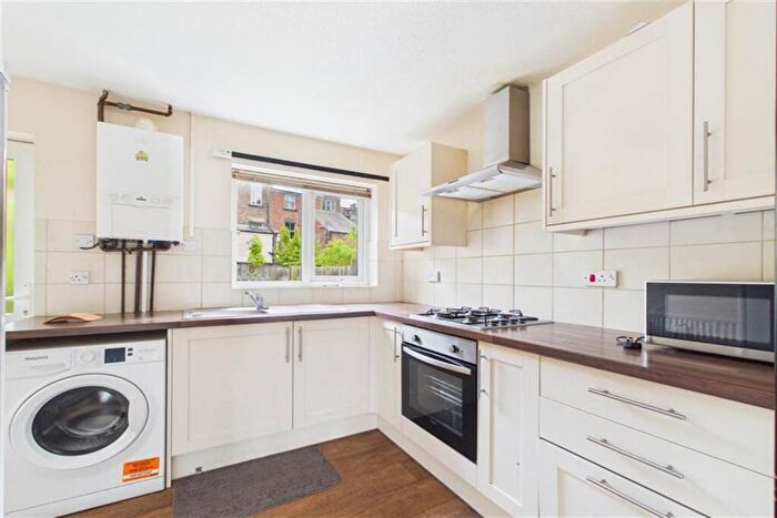 2 Bedroom Detached House To Rent In Windmill Court, Newcastle Upon Tyne, NE2
