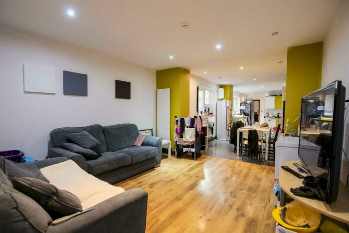 7 Bedroom House To Rent In Hubert Road, Selly Oak, Birmingham, B29