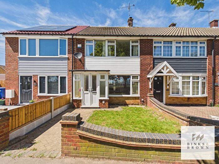 3 Bedroom Terraced House For Sale In Corringham Road, Corringham, Essex, SS17