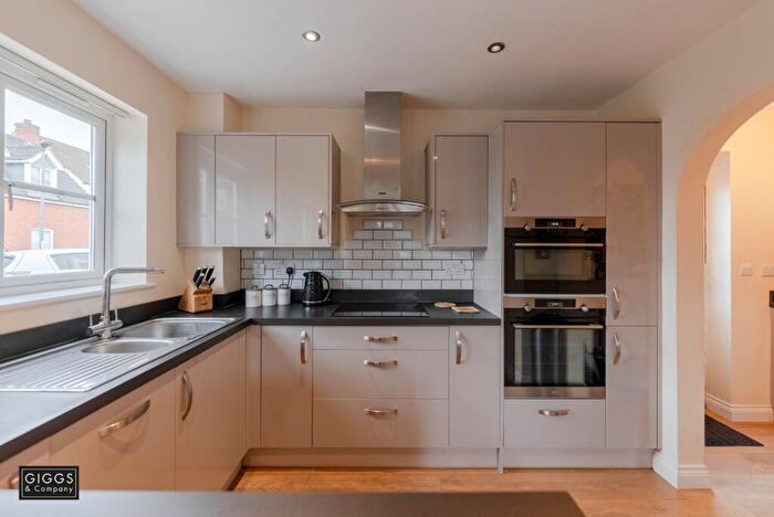 3 Bedroom Detached House For Sale In Bevington Way, Eynesbury, St. Neots, Cambridgeshire, PE19