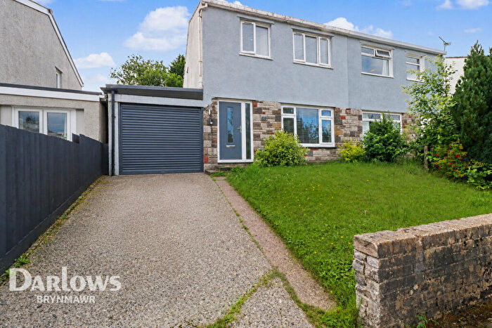 3 Bedroom Semi-Detached House For Sale In Canterbury Road, Ebbw Vale, NP23