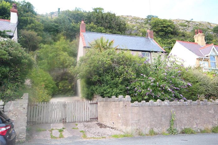 3 Bedroom Cottage For Sale In Tyn Y Coed Road, Llandudno, LL30