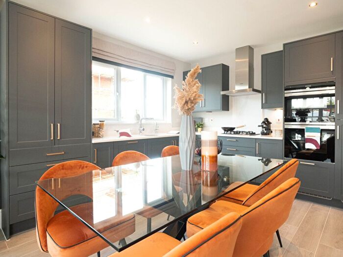 4 Bedroom Detached House For Sale In "Shaftesbury" At Kiln Way, Gillingham, SP8
