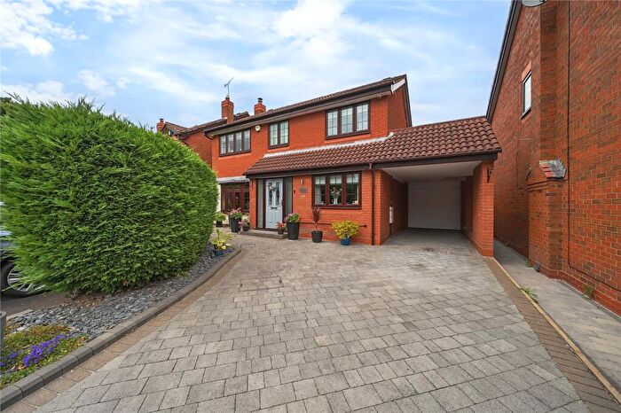 4 Bedroom Detached House For Sale In Pochard Close, Kidderminster, Worcestershire, DY10