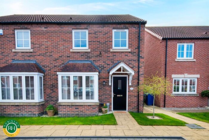 3 Bedroom Semi-Detached House For Sale In Archer Drive, Finningley, Doncaster, DN9
