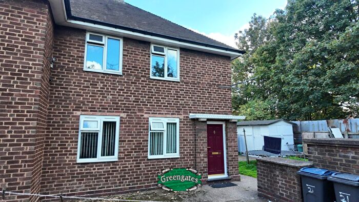 3 Bedroom Maisonette To Rent In Reginald Road, Birmingham, West Midlands, B8
