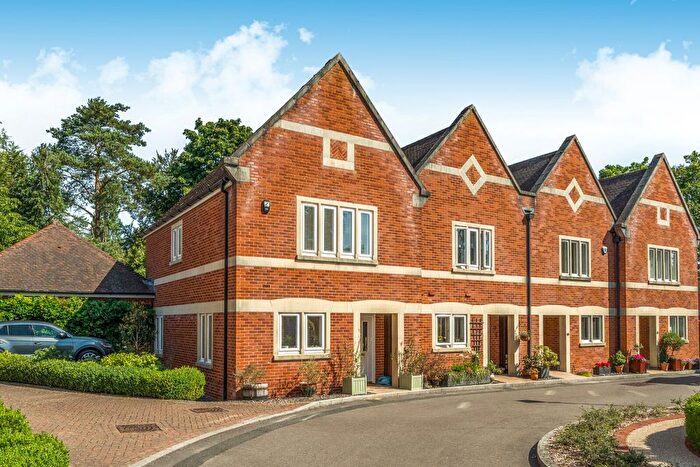 2 Bedroom End Of Terrace House For Sale In Abbey Gardens, Upper Woolhampton, Reading, Berkshire, RG7