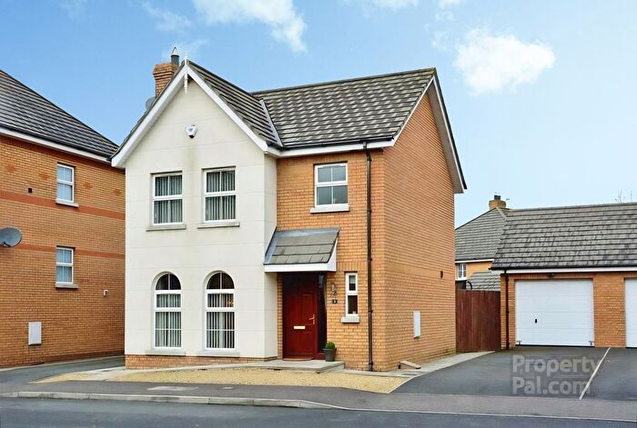 3 Bedroom Detached House To Rent In Mornington View, Lisburn, BT28