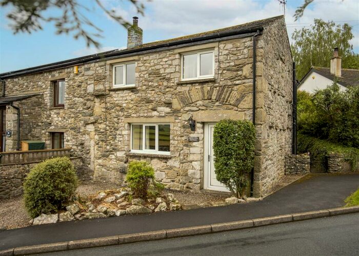 2 Bedroom Barn Conversion For Sale In Dales View, Austwick, LA2