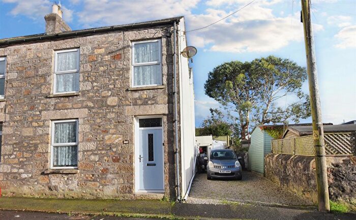 3 Bedroom End Of Terrace House For Sale In Fore Street, Barripper, Camborne, TR14