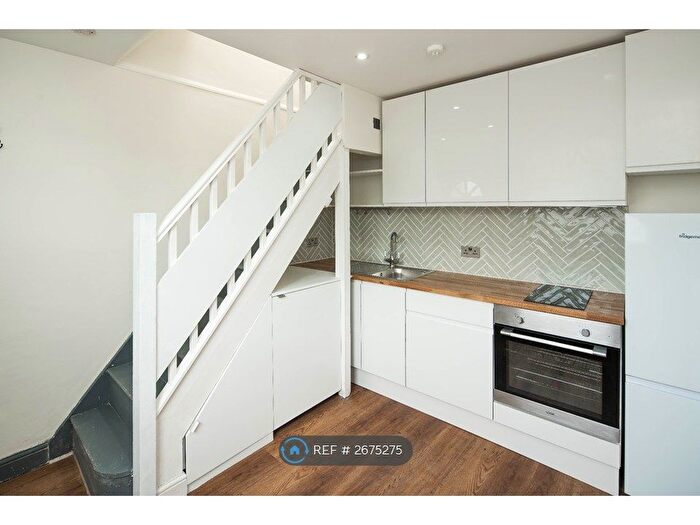 1 Bedroom Terraced House To Rent In London, London, SE13