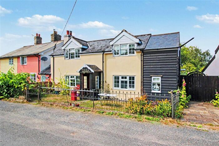 3 Bedroom Link Detached House For Sale In The Street, Heveningham, Halesworth, Suffolk, IP19
